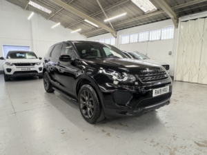2019 Land Rover Discovery Sport 2.0 Td4 Landmark in Black — image 3