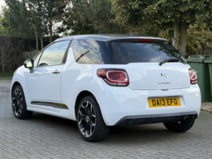 2013 Citroen Ds3 1.6 Vti Dstyle Plus in White — image 2