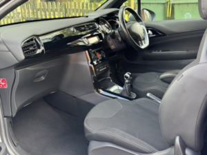 2013 Citroen Ds3 1.6 Vti Dstyle Plus in White — image 4