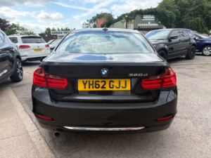 2012 BMW 3 Series 2.0 320d Luxury Saloon 4dr Diesel Manual Euro 5 (s/s) (184 Ps) in Black — image 6