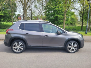 2016 Peugeot 2008 1.6 Bluehdi Allure SUV 5dr Diesel Manual Euro 6 (100 Ps) in Grey — image 5