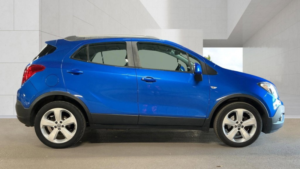 2015 Vauxhall Mokka 1.6 Exclusiv SUV 5dr Petrol Manual 2WD Euro 5 (s/s) (115 Ps) in Blue — image 3