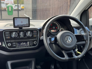 2012 Volkswagen Up! 1.0 Bluemotion Tech High Up! Euro 5 (s/s) 5dr in White — image 4