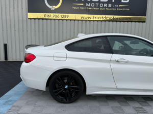 2014 BMW 4 Series 2.0 420i M Sport Euro 6 (s/s) 2dr in White — image 6