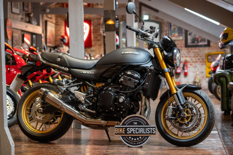 2025 Kawasaki Z900 Rs Se *just 15 Miles - Beautiful!* in Black — image 1