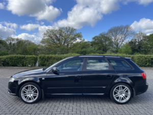 2008 Audi A4 Avant 2.0 Tfsi S Line Special Edition in Black — image 4