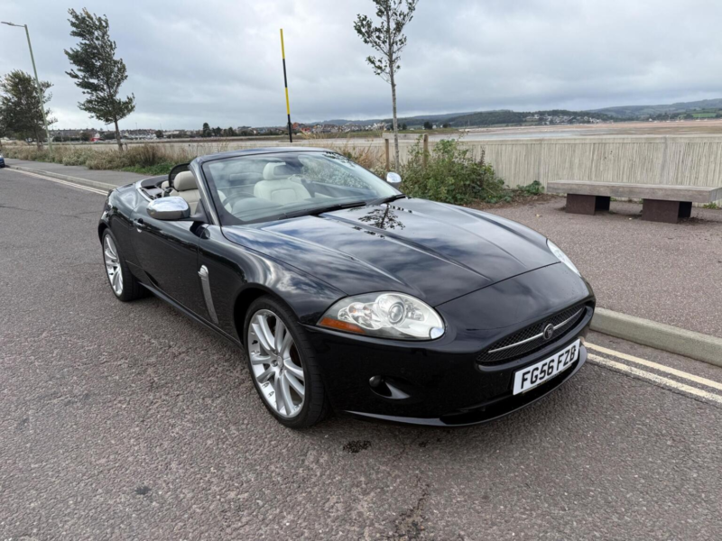 2006 Jaguar Xk 4.2 V8 Auto Euro 4 2dr in Black — image 1