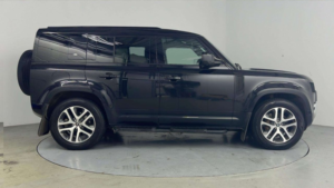 2023 Land Rover Defender 110 2.0 P400e 15.4kwh Xs Edition SUV 5dr Petrol Plug-In Hybrid Auto 4WD Euro 6 (s/s) (404 Ps) in Black — image 5