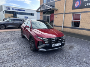 2024 Hyundai Tucson 1.6 Tucson Hev Ultimate 1.6t My25 in Red — image 3