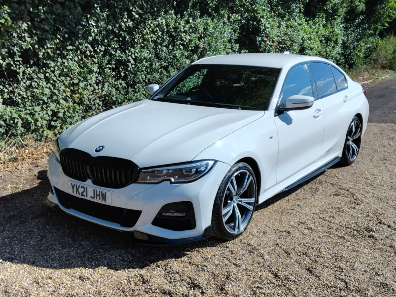 2021 BMW 3 Series 2.0 320d M Sport Saloon in White — image 1