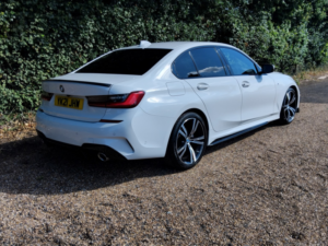 2021 BMW 3 Series 2.0 320d M Sport Saloon in White — image 3