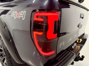 2018 Ford Ranger 3.2 Tdci Wildtrak Auto Double Cab Pick Up in Grey — image 5