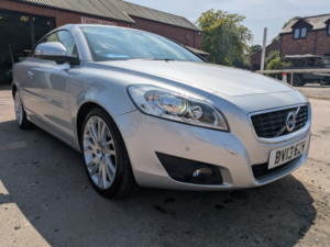 2013 Volvo C70 2.0 D3 Se Lux Solstice in Silver — image 3