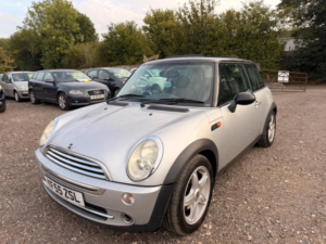 2006 MINI Hatch 1.6 Cooper Euro 4 3dr in Silver — image 4