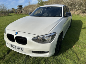 2013 BMW 1 Series 2.0 118d Se Sport 5-Door in White — image 4