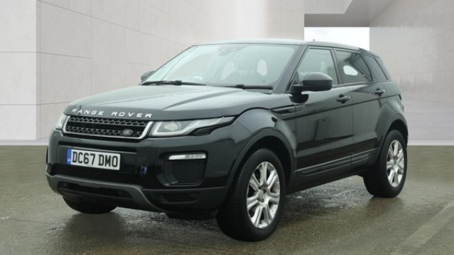 2018 Land Rover Range Rover Evoque 2.0 Td4 Se Tech in Black — image 1