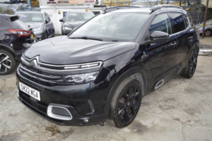 2022 Citroen C5 Aircross 1.6 C5 Aircross SUV Hybrid Shine Plus in Black — image 3