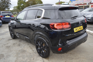 2022 Citroen C5 Aircross 1.6 C5 Aircross SUV Hybrid Shine Plus in Black — image 4
