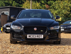 2018 Jaguar Xe 2.0i Gpf R-Sport Auto Euro 6 (s/s) 4dr in Black — image 4