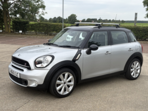 2016 MINI Countryman 2.0 Cooper Sd Countryman in Silver — image 2