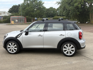 2016 MINI Countryman 2.0 Cooper Sd Countryman in Silver — image 3