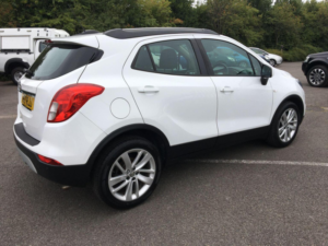2017 Vauxhall Mokka X 1.6i Design Nav Euro 6 (s/s) 5dr in White — image 5