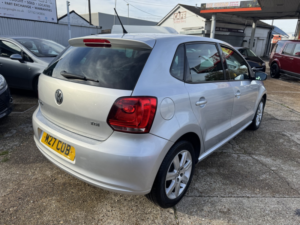 2013 Volkswagen Polo 1.2 Tdi Match in Silver — image 2