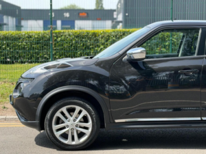 2018 Nissan Juke 1.2 Dig-T Bose Personal Edition Euro 6 (s/s) 5dr in Black — image 6