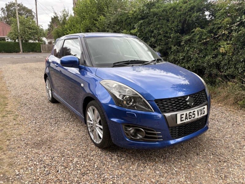 2015 Suzuki Swift 1.6 Sport in Blue — image 1