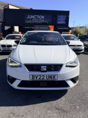 2022 SEAT Ibiza 1.0 Tsi Fr Sport in White — image 2