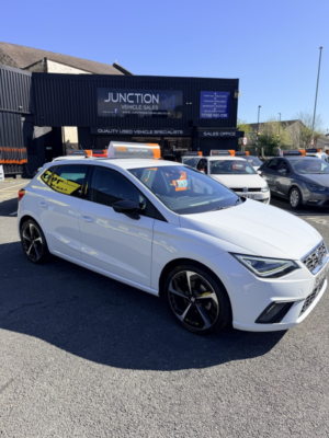 2022 SEAT Ibiza 1.0 Tsi Fr Sport in White — image 5