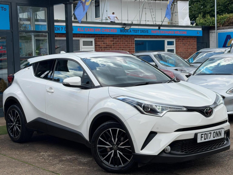 2017 Toyota C-Hr 1.2 Vvt-I Excel Euro 6 (s/s) 5dr in White — image 1