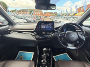 2017 Toyota C-Hr 1.2 Vvt-I Excel Euro 6 (s/s) 5dr in White — image 2