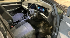 2022 Volkswagen Golf 2.0 Tdi Life Euro 6 (s/s) 5dr in Grey — image 5