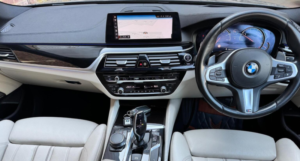 2017 BMW 5 Series 2.0 520d M Sport Auto Xdrive Euro 6 (s/s) 4dr in Black — image 5
