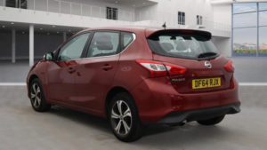 2014 Nissan Pulsar 1.2 Dig-T Acenta Euro 5 (s/s) 5dr Euro 5 in Red — image 3