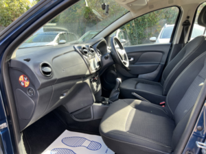 2018 Dacia Sandero 0.9 Comfort Tce 90 My18 in Blue — image 2