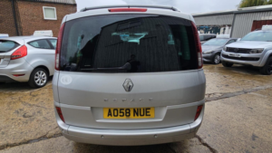 2008 Renault Grand Espace 2.0 Dci Dynamique Auto 5dr in Silver — image 4