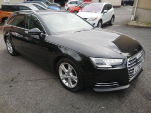 2017 Audi A4 Avant 2.0 Tdi Ultra Sport in Blue — image 2