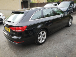2017 Audi A4 Avant 2.0 Tdi Ultra Sport in Blue — image 3