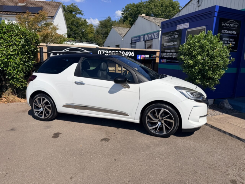 2018 Ds Automobiles Ds 3 Cabrio 1.2 Puretech Prestige Cabriolet 2dr Petrol Manual Euro 6 (s/s) (130 Ps) in White — image 1