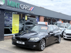 2011 BMW 5 Series 2.0 520d Se Touring in Black — image 2