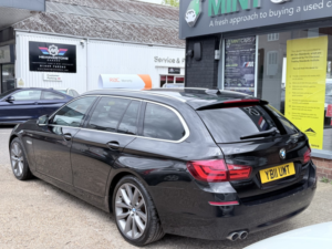 2011 BMW 5 Series 2.0 520d Se Touring in Black — image 6