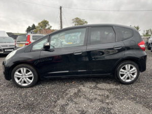 2013 Honda Jazz 1.4 I-Vtec Ex in Black — image 4