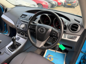 2010 Mazda Mazda3 1.6 Sport Euro 4 5dr in Blue — image 3