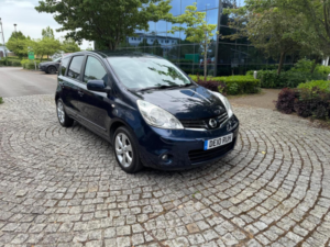 2010 Nissan Note 1.6 16v Tekna Auto Euro 4 5dr in Blue — image 3