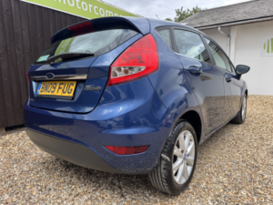 2009 Ford Fiesta 1.3 Zetec in Blue — image 6