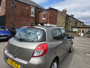 2010 Renault Clio 1.2 Dynamique in Beige — image 6