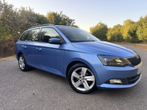 2015 Skoda Fabia 1.2 Tsi Se L in Blue — image 6