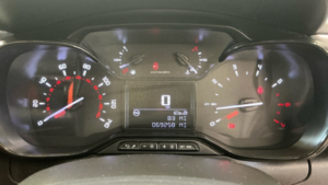 2017 Citroen C3 1.2 Puretech Feel in White — image 3